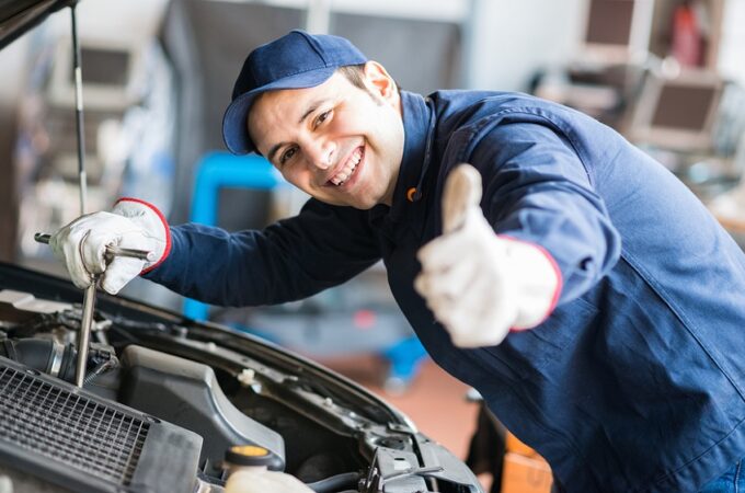 Top Signs that Your Vehicle Needs a Tune-Up