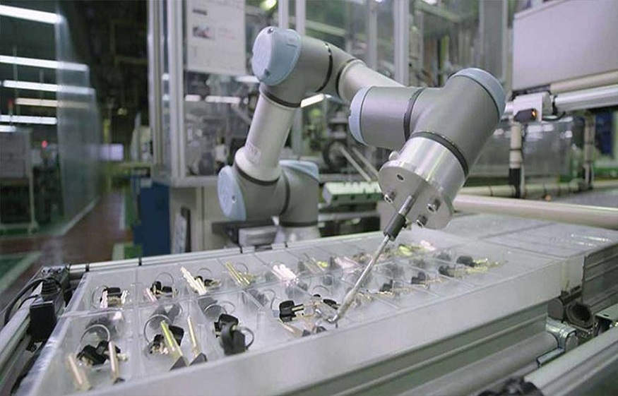 Injection molding robots