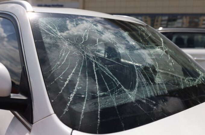 6 Types of Windshield Damage You Can’t Afford to Ignore